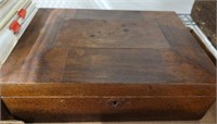 WOODEN DRESSER BOX AND CONTENTS