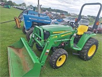 JD 3025E 24hp Hydro Tractor 4x4 w/ Loader  201 hrs