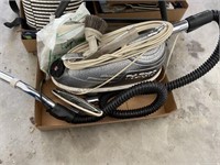 TriStar vacuum with bags & attachments. Tested &