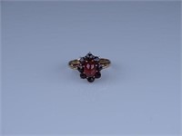 10K GOLD WITH RUBY LADIES RING