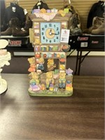 Teddy bears clock