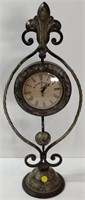 Colonial Clock Co. Mantel Clock