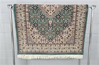 4x6 Area Rug - Good Condition Needs Light Cleaning