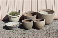 Resin planters/flower pots
