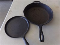 2 cast iron skillet and flat gridle
