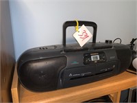 RADIO TAPE AND CD