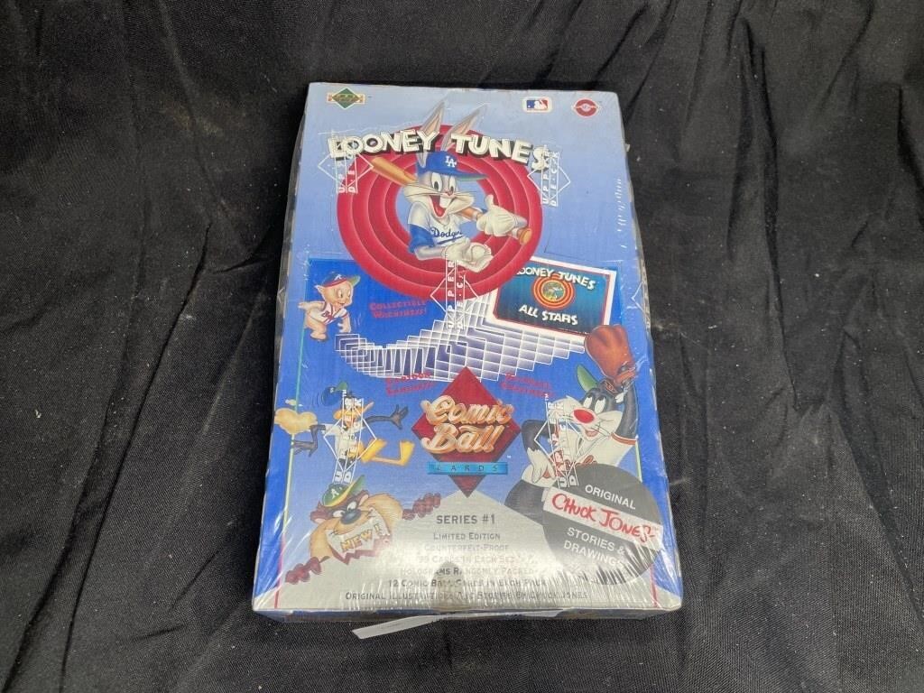 Looney tunes collector cards sealed box