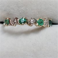 $1200 10K Emerald(0.2ct) Diamond(0.05Ct) Ring