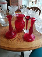 4 pcs red glass 2 swirl candle sticks 1 bud vase,