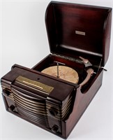Westinghouse Radio Phonograph Tabletop Console