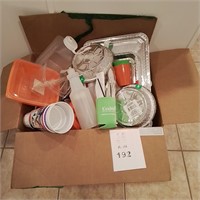 Large Box of assorted kitchen plastic ware