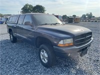 2000 Dodge Dakota SCT Pickup Truck W/ Cap