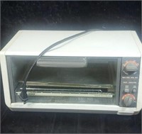 Black & Decker toaster