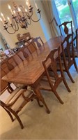 Chatham oak by Drexel dining room table