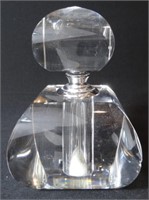 GLASS PERFUME BOTTLE (B)