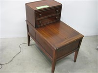 16" x 27" x 28" Bendix Radio Night Stand