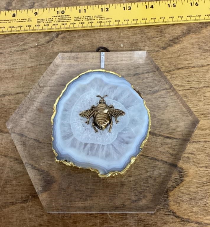 Museum Bees art with agate and plexi