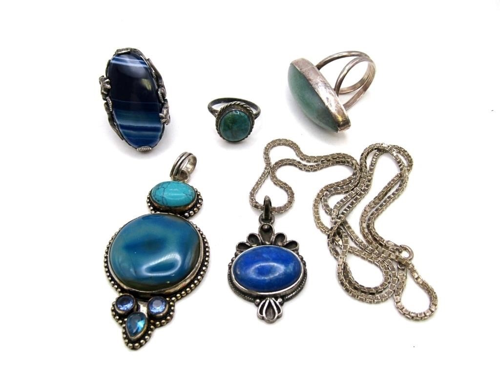 BLUE/GREEN COLORED THEME 5-PIECE LOT: