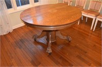 Claw Foot Pedestal Oak Table