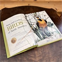 National Geographic Birds Book