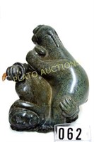 INUIT GREENSTONE CARVING