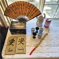 Asian Lot Box Fan Stone Chinese Zodiac(Jade?) Sake