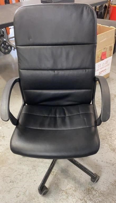 Office chair with wheels