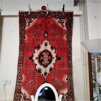 ORIENTAL RUG 268X110