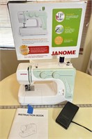 Janome 2139n sewing machine with pedal