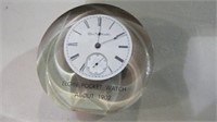 ELGIN 1902 POCKET WATCH IN ACRYLIC PAPERWEIGHT