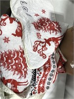 WONGS BEDDING CHRISTMAS SET BLANKET 90 INCHES x