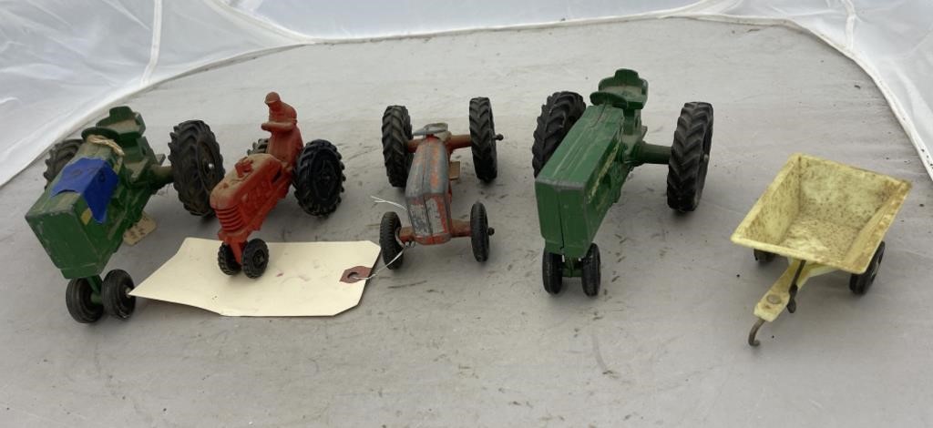 5 pcs toy Tractors & Wagon