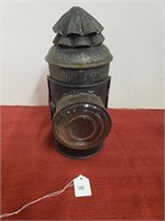 EARLY BOAT SIGNAL LANTERN