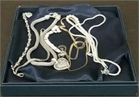 Box-Necklaces, Assorted Styles