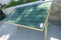 PICNIC TABLE W/ GREEN TOP