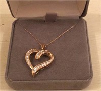 10 it gold heart necklace