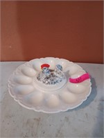 9 inch Egg dish with chicken lid, has a chip