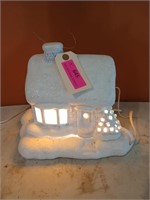 9 in Snow covered house Christmas lamp
