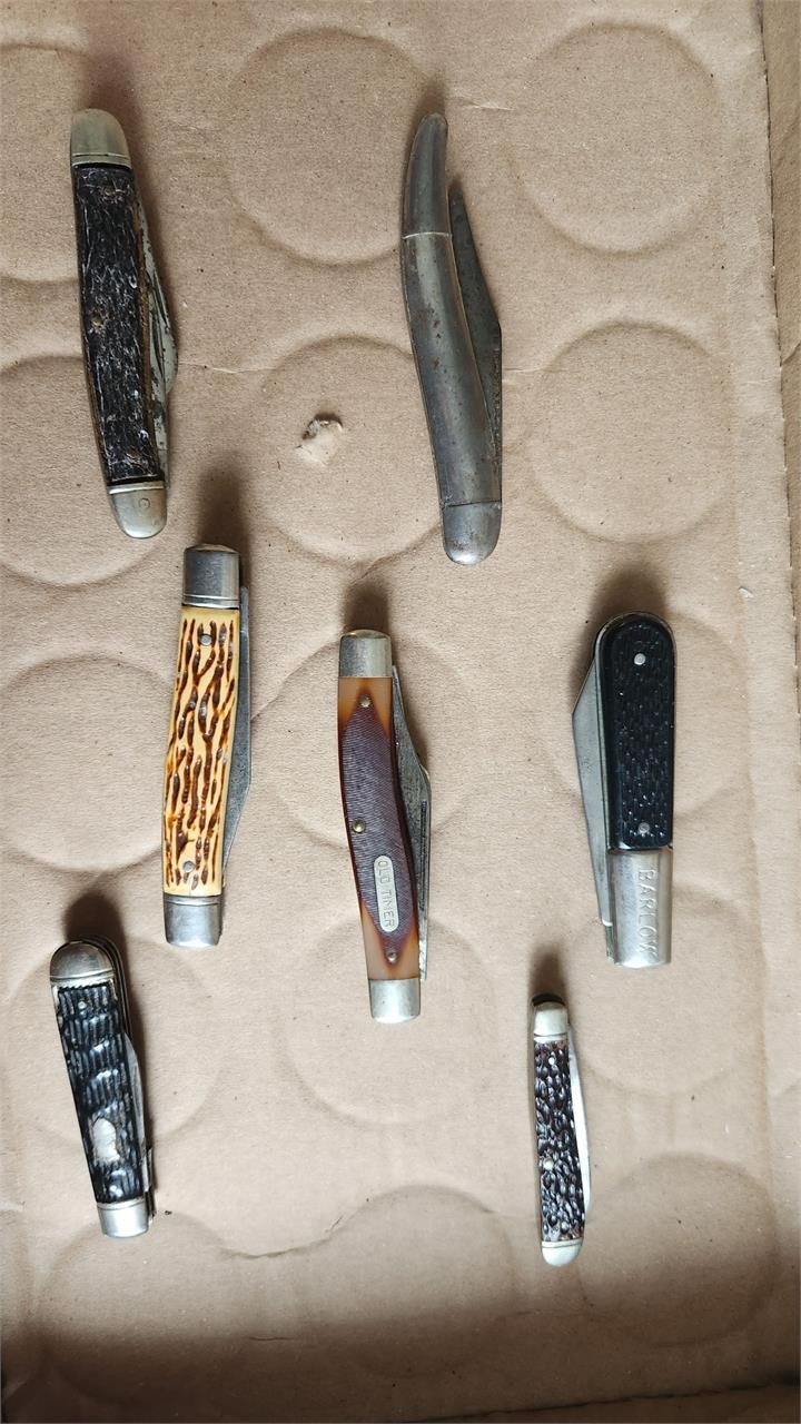 Pocket knives