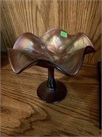 Ruffle Glass Dish (living room)