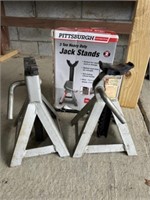 3 Jack Stands