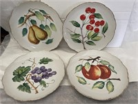 Lot of 4 Floral Plates Wall Hanging