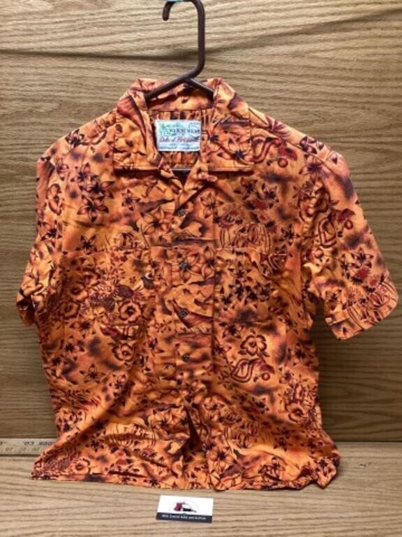 Vintage waikki wearHawaiian shirt size medium