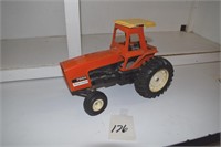 AC 7060 toy tractor