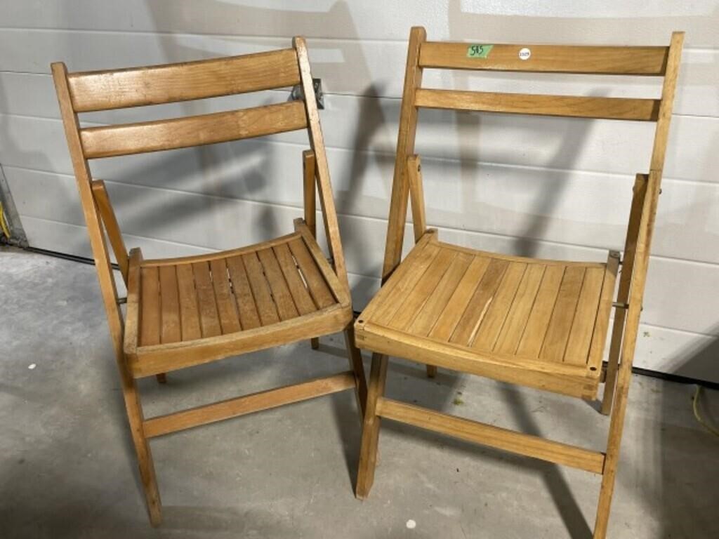Folding Wood Deck Chairs, 18x16x33 "