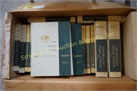 World Book Dictionary & Year Books w/ Craft Set