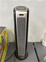 Lasko 1500W Ceramic Tower Heater

Gently used,