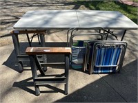 set of table saws & lawn chairs