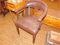 Vintage leather arm chair