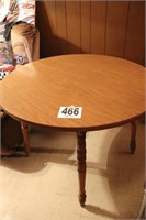 Dining Room Table (BUYER RESPONSIBLE FOR